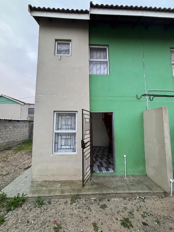 2 Bedroom Property for Sale in Delft Western Cape